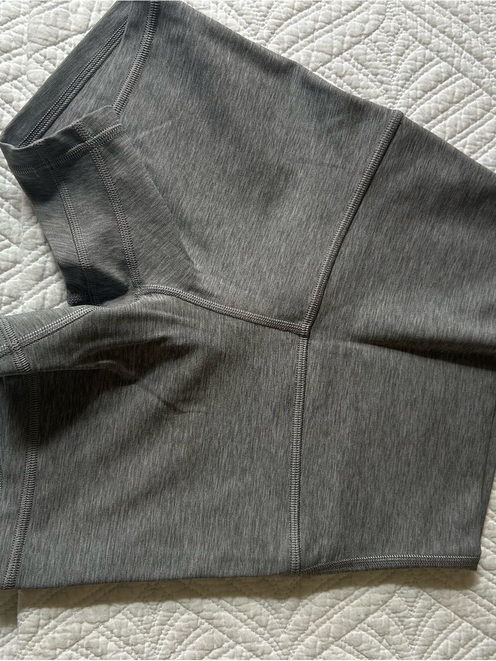 lululemon athletica Heathered Gray Bike Shorts short length size 2